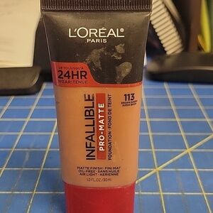 L'Oreal Infallible Pro-Matte Foundation 113 New